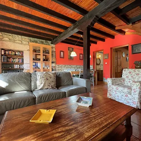 Casa Lula 1 Pendueles Ar-685-as بيت للعطل *