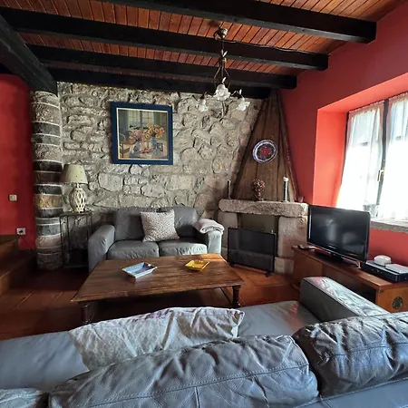 Casa Lula 1 Pendueles * Llanes